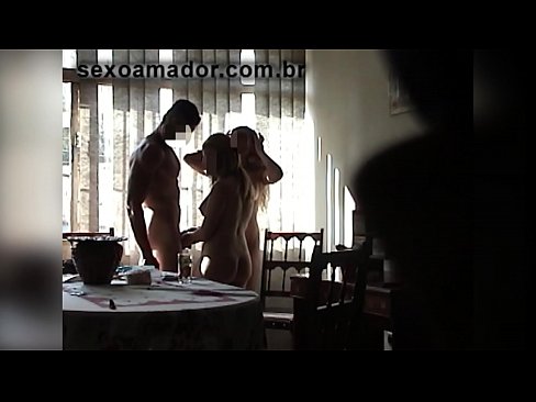 ❤️ Saaxiibada galmada waxay martiqaadaan nin weyn iyo mid seddexaad leh isaga ❤️❌ Muqaal dabada %so.porno-flix.ru ❌️❤